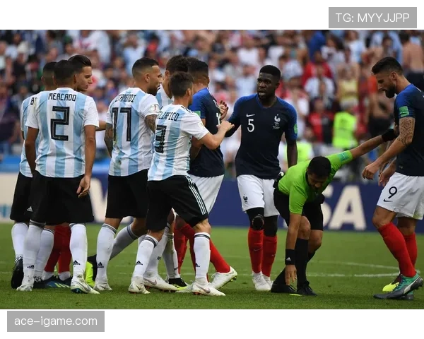 阿根廷队闪耀世界杯舞台，重燃荣耀征程