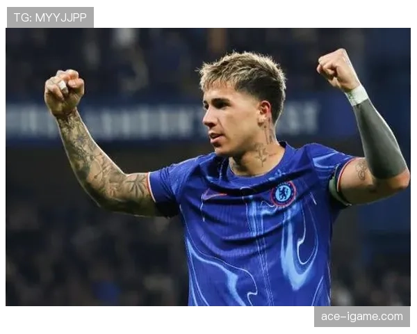 恩佐助力,英超赛场表现稳健,球队竞争力增强引发关注 恩佐助力,英超赛场表现稳健,球队竞争力增强引发关注