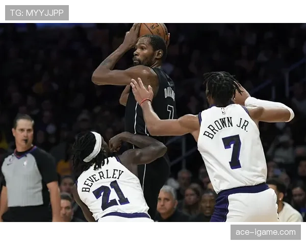 萨拉赫面对顶级后卫表现解析：突破与压制能力如何体现